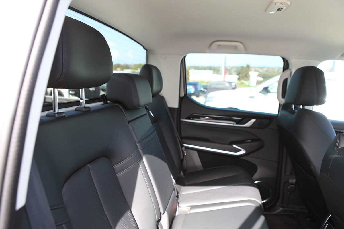 2025 GWM Cannon Alpha Lux PHEV P05 4X4