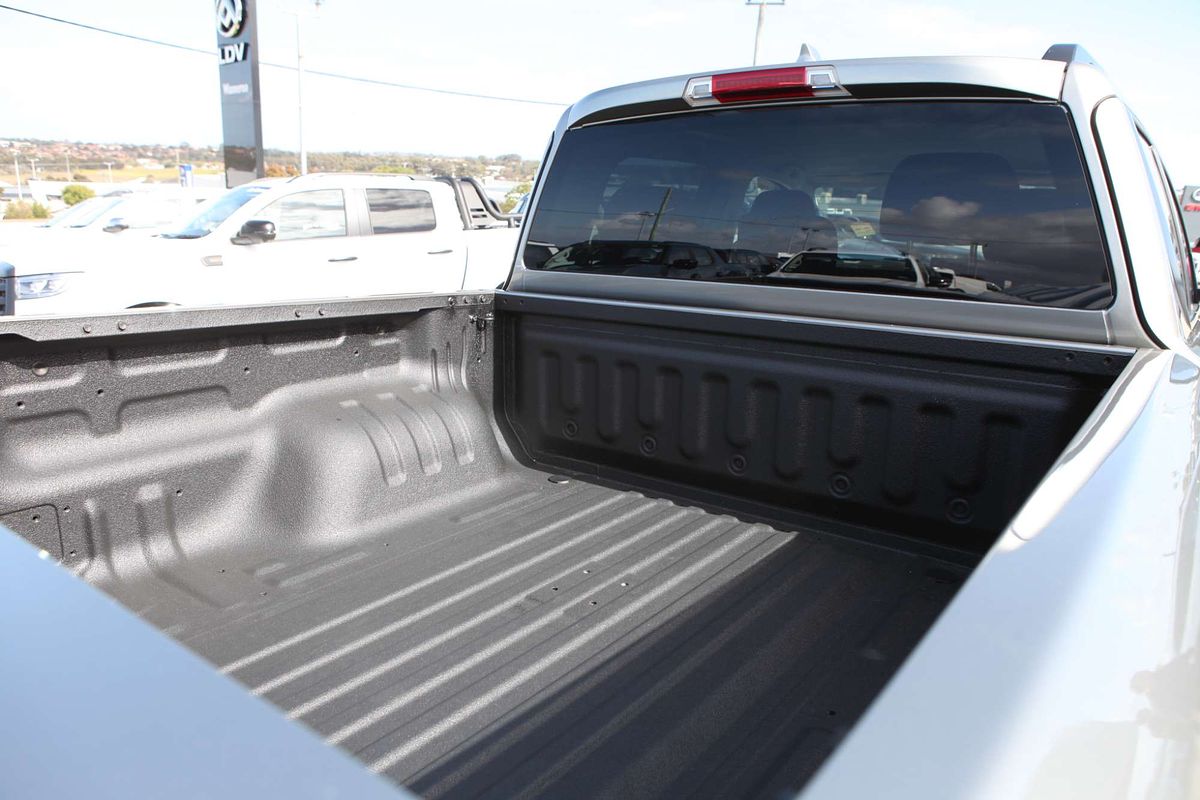 2025 GWM Cannon Alpha Lux PHEV P05 4X4