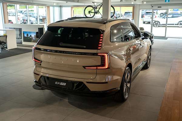 2025 Volvo EX90 Plus Twin Motor