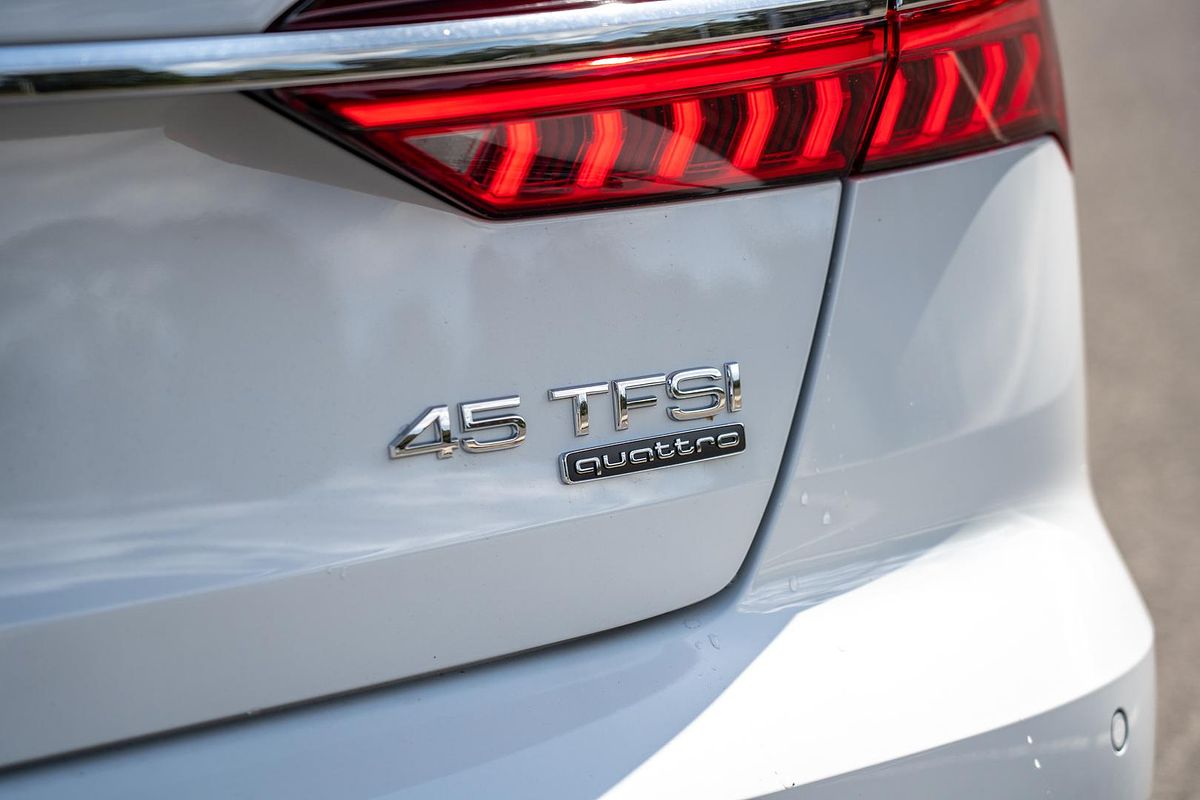 2025 Audi A6 45 TFSI S line C8
