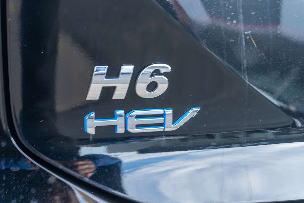2022 GWM H6 Ultra Hybrid B01