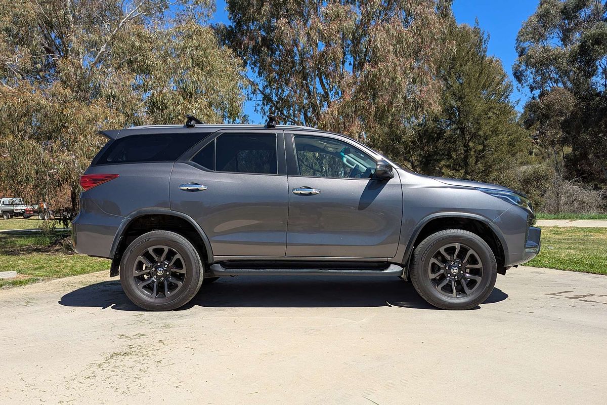 2022 Toyota Fortuner GXL GUN156R