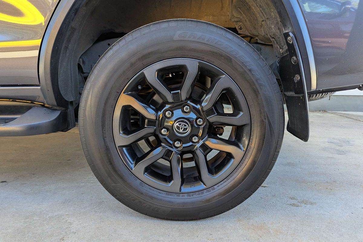 2022 Toyota Fortuner GXL GUN156R