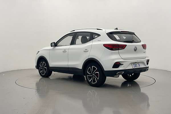 2023 MG ZST Essence