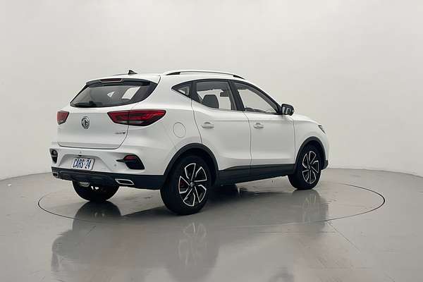 2023 MG ZST Essence