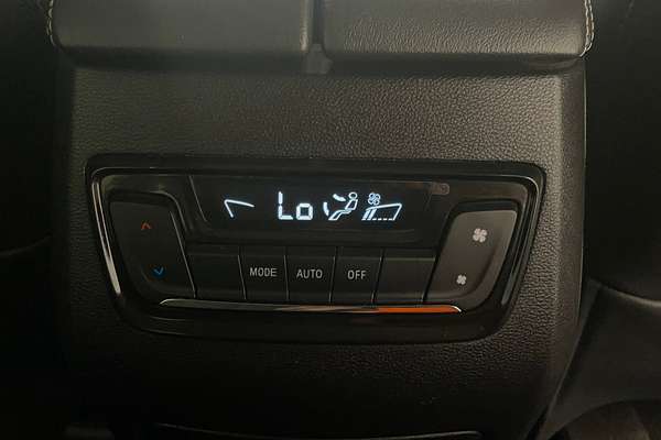 2021 LDV D90 Executive SV9A