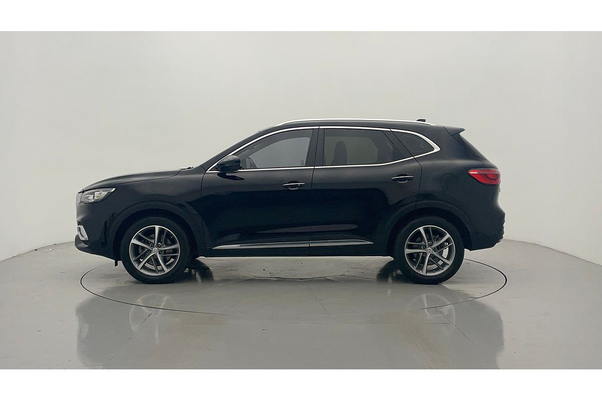 2022 MG HS Essence SAS23