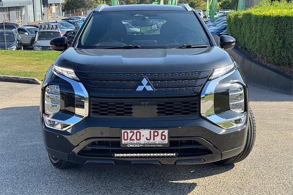 2023 Mitsubishi Outlander Black Edition ZM