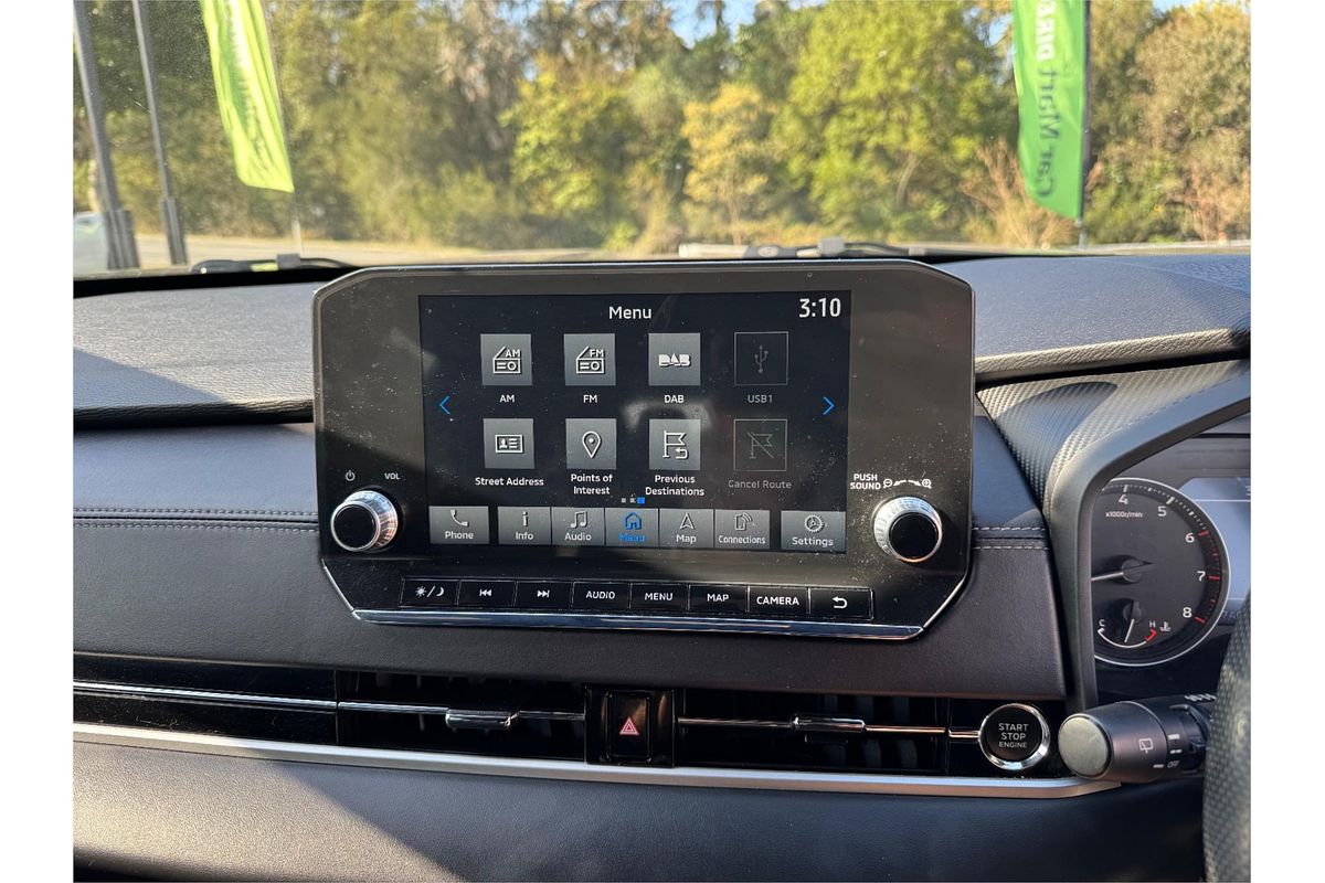 2023 Mitsubishi Outlander Black Edition ZM