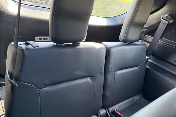 2023 Mitsubishi Outlander Black Edition ZM