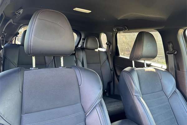 2023 Mitsubishi Outlander Black Edition ZM