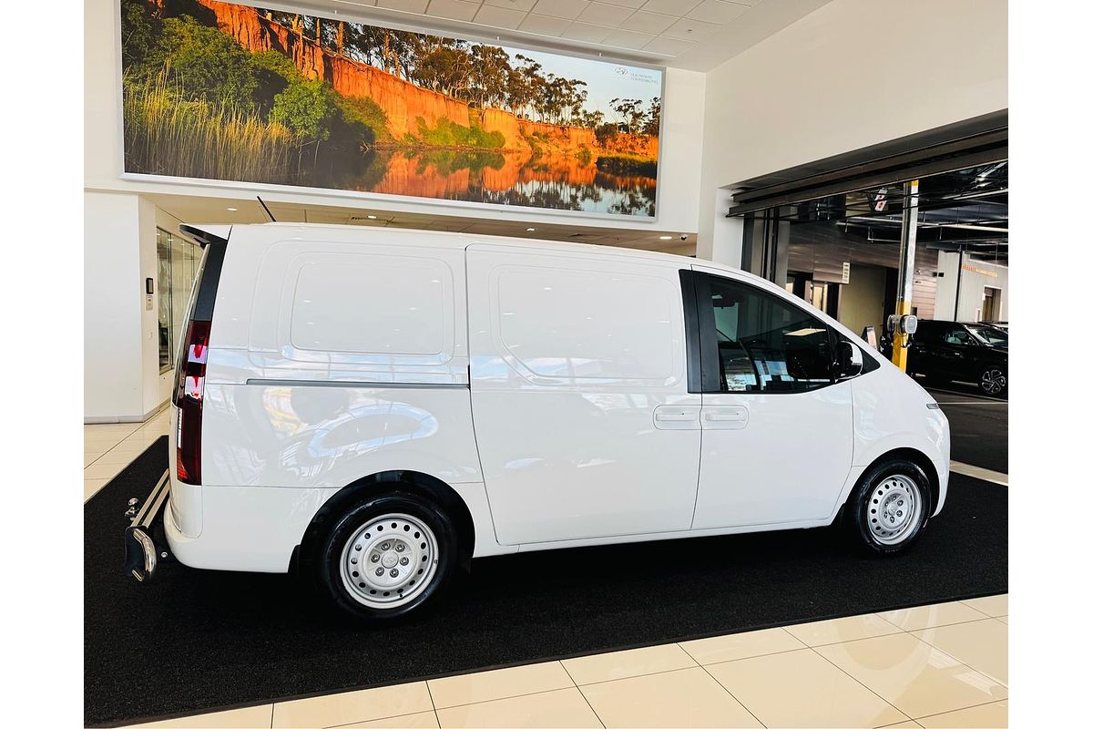 2023 Hyundai STARIA LOAD US4.V2