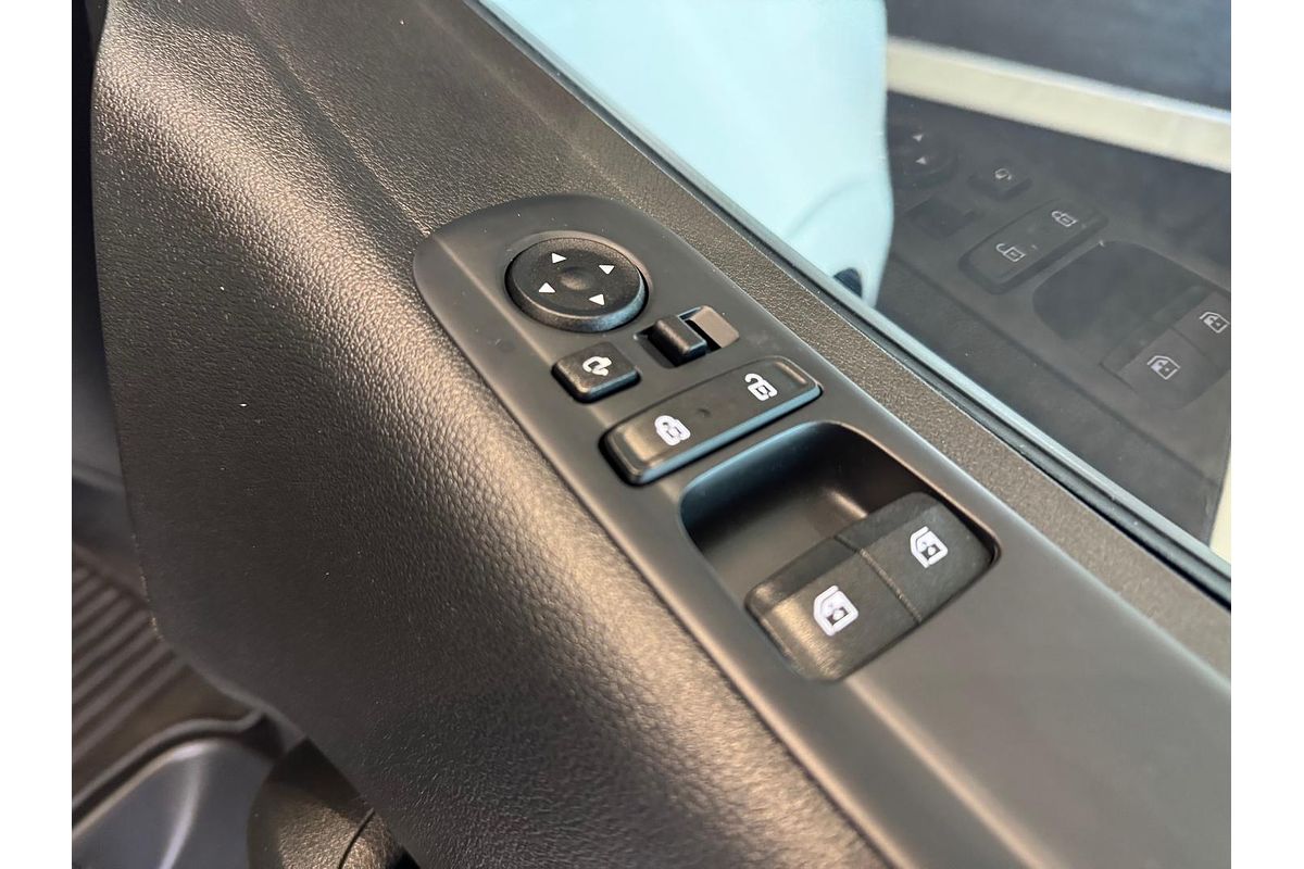 2023 Hyundai STARIA LOAD US4.V2