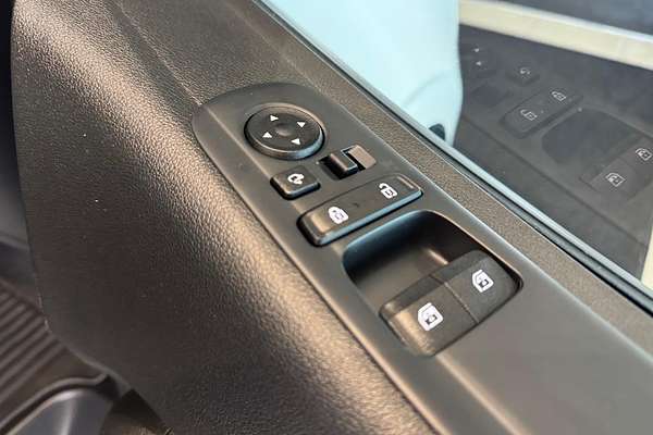 2023 Hyundai STARIA LOAD US4.V2