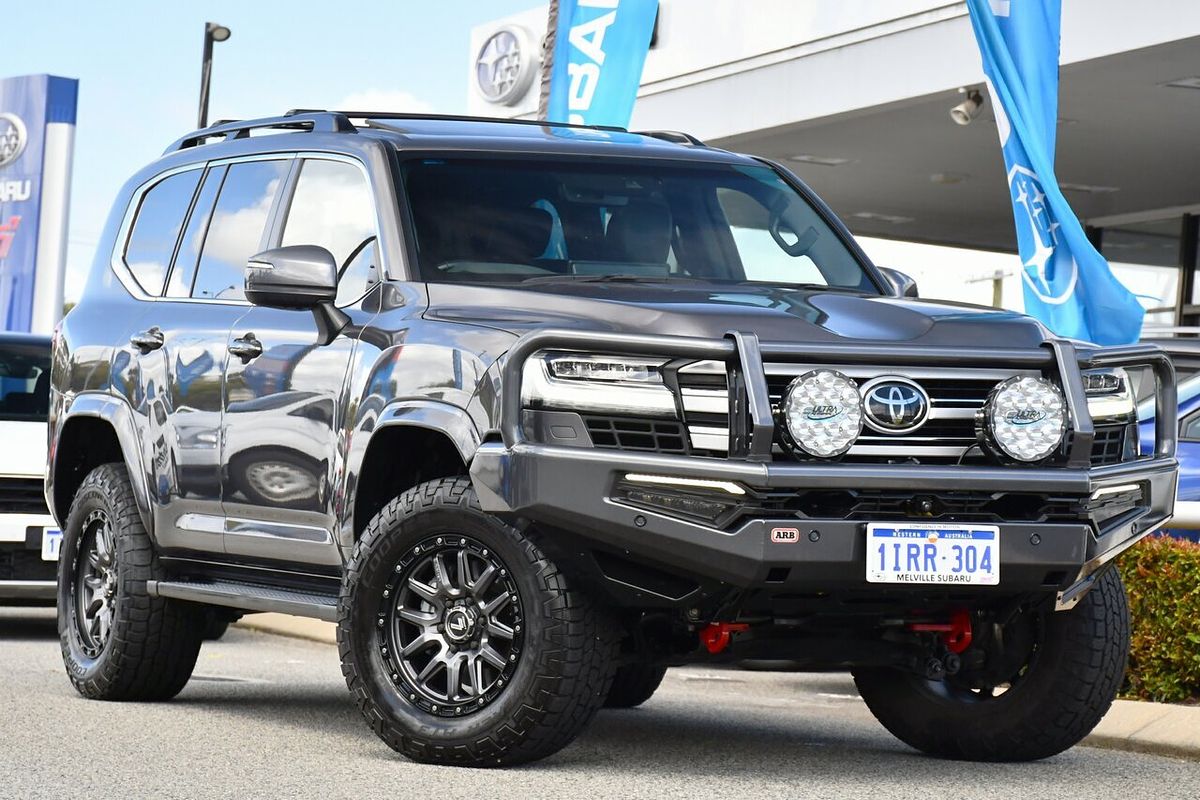 2021 Toyota Landcruiser VX FJA300R