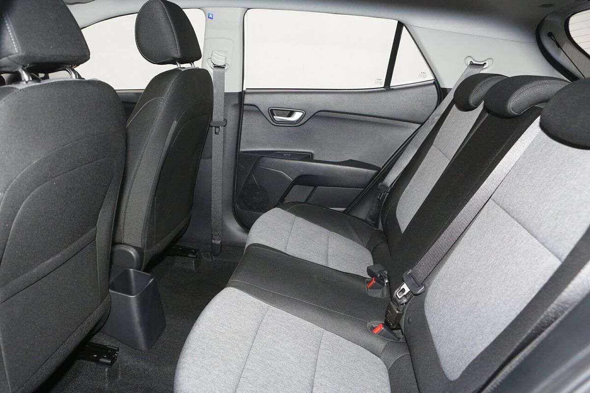 2024 Kia Stonic S YB