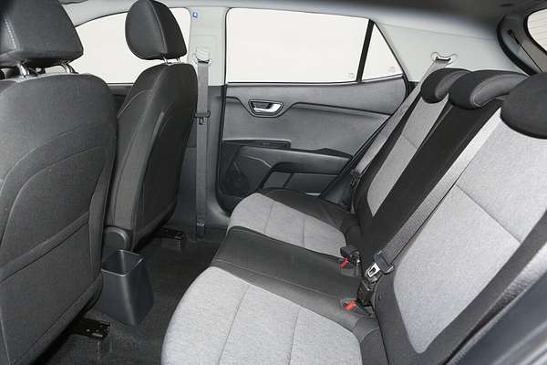2024 Kia Stonic S YB