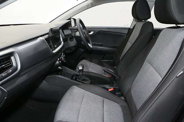 2024 Kia Stonic S YB