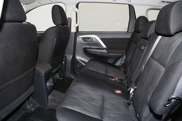2024 Mitsubishi Pajero Sport GLX QG