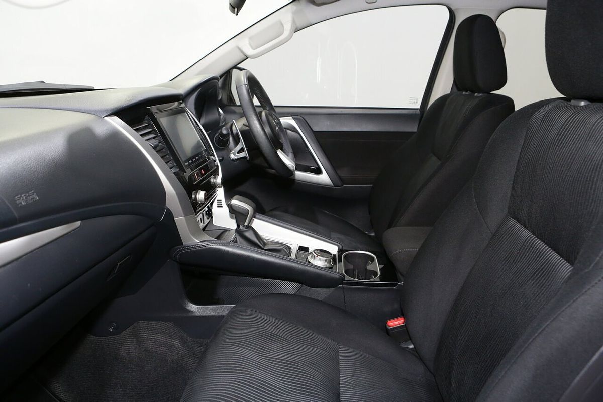 2024 Mitsubishi Pajero Sport GLX QG