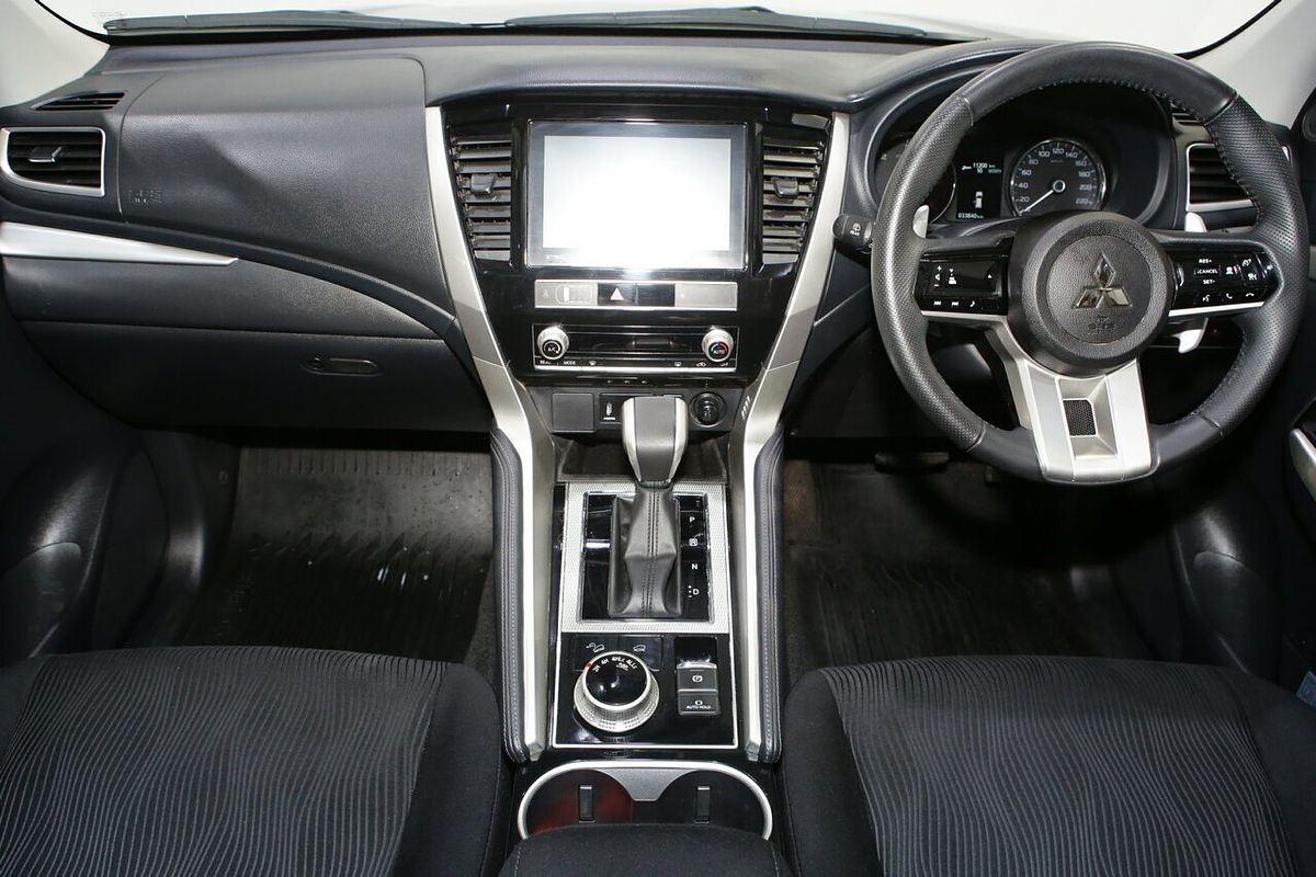 2024 Mitsubishi Pajero Sport GLX QG