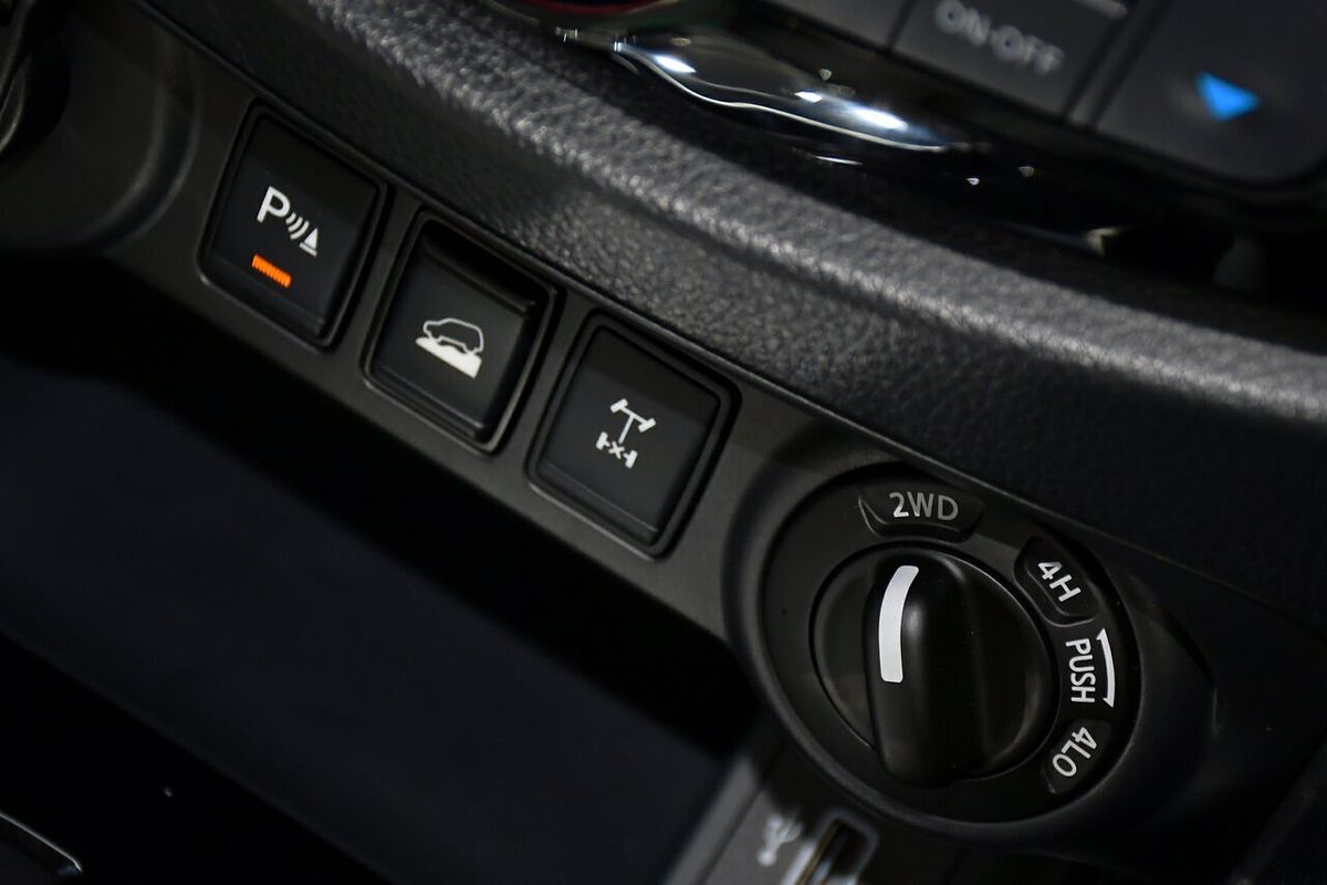 2021 Nissan Navara PRO-4X Warrior D23 4X4