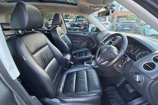 2011 Volkswagen Tiguan 103TDI 5N
