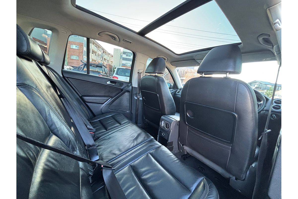 2011 Volkswagen Tiguan 103TDI 5N