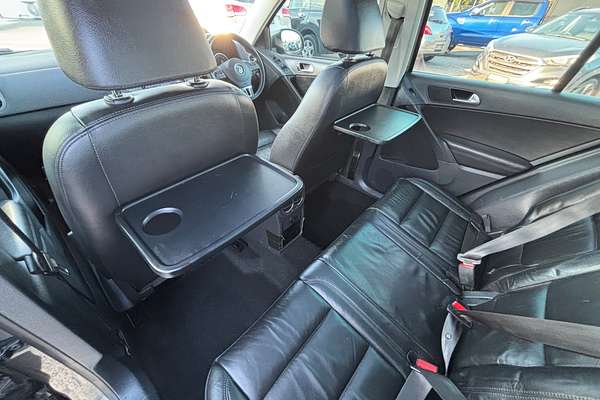 2011 Volkswagen Tiguan 103TDI 5N