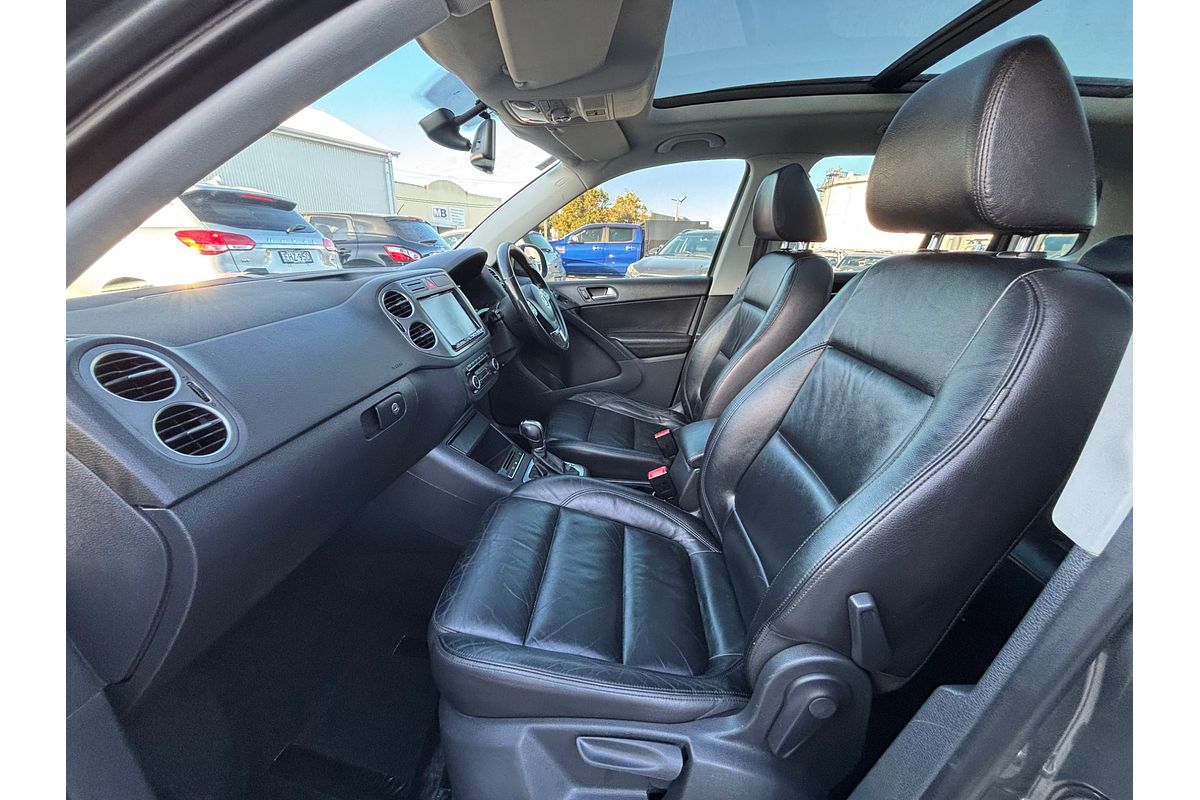 2011 Volkswagen Tiguan 103TDI 5N