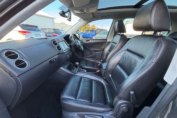 2011 Volkswagen Tiguan 103TDI 5N