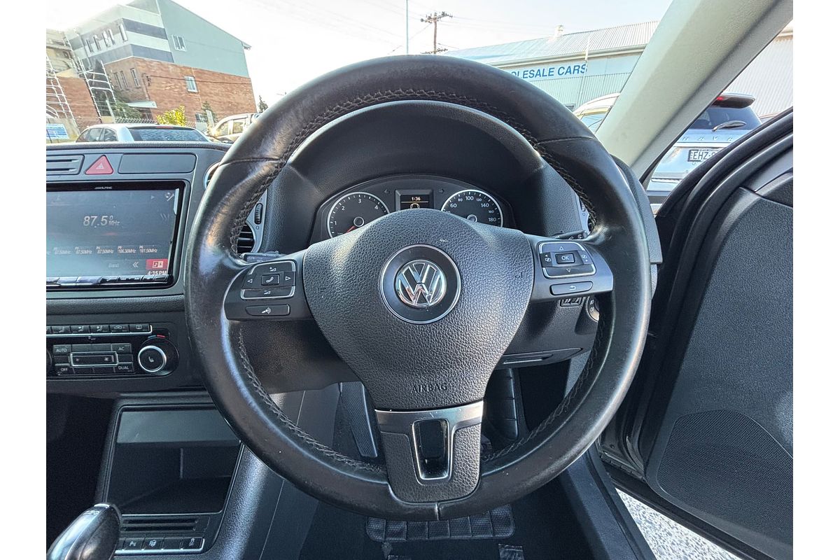 2011 Volkswagen Tiguan 103TDI 5N