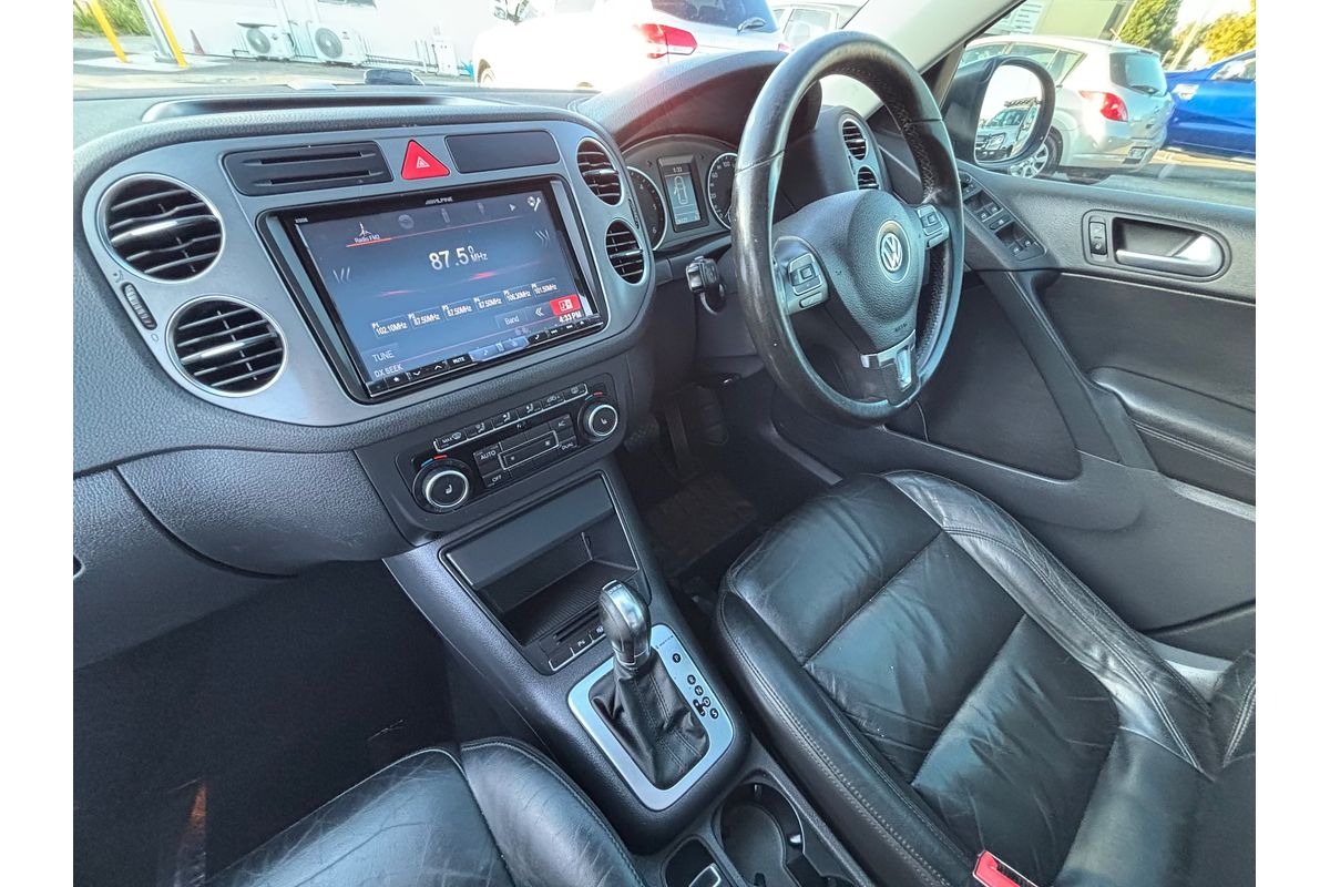 2011 Volkswagen Tiguan 103TDI 5N