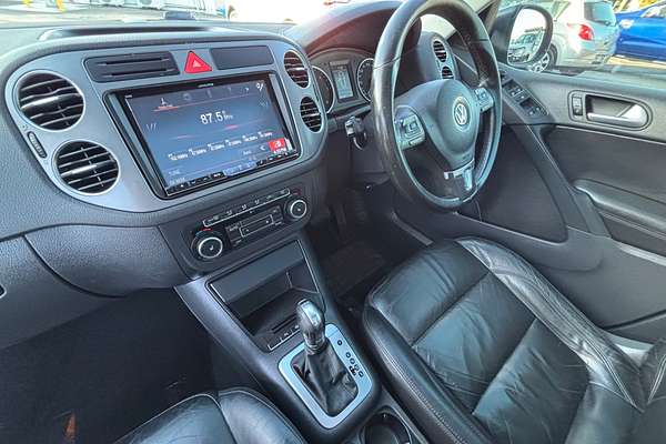 2011 Volkswagen Tiguan 103TDI 5N
