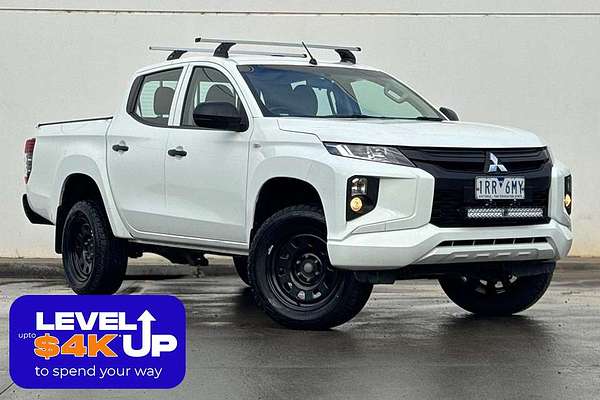 2019 Mitsubishi Triton GLX MR 4X4