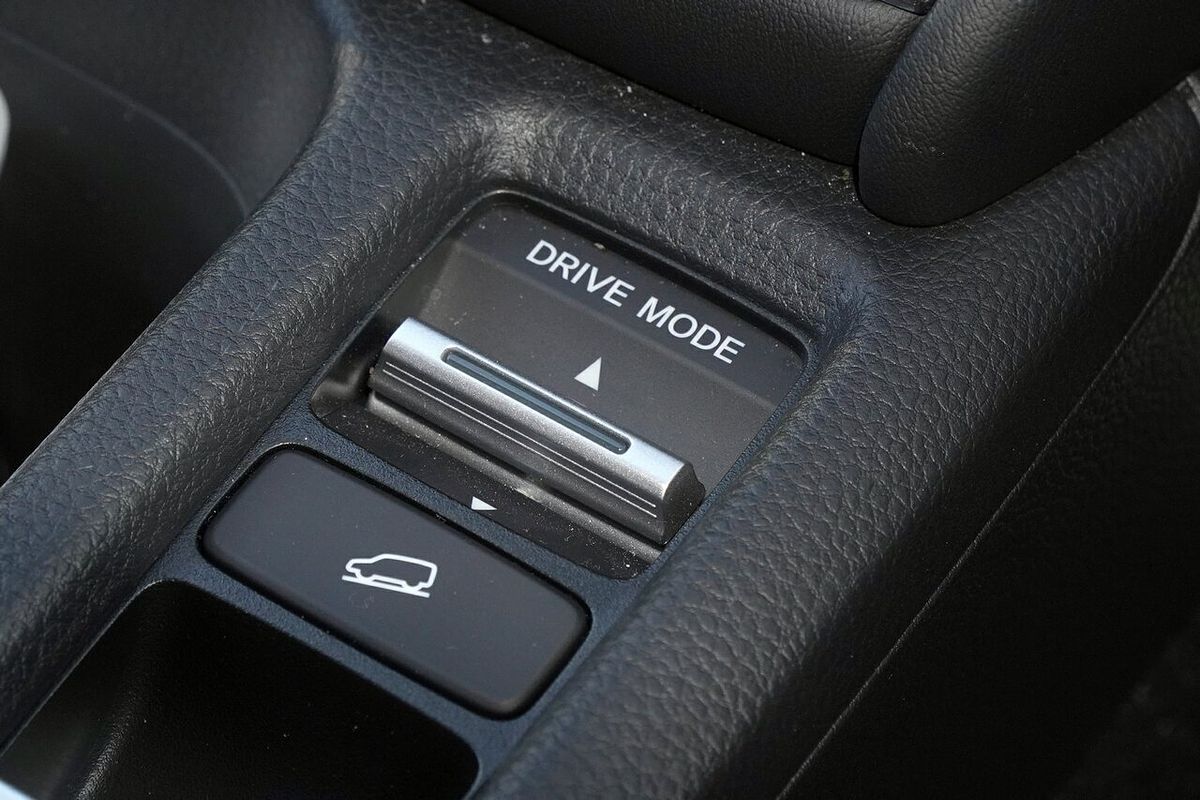 2024 Honda HR-V e:HEV L