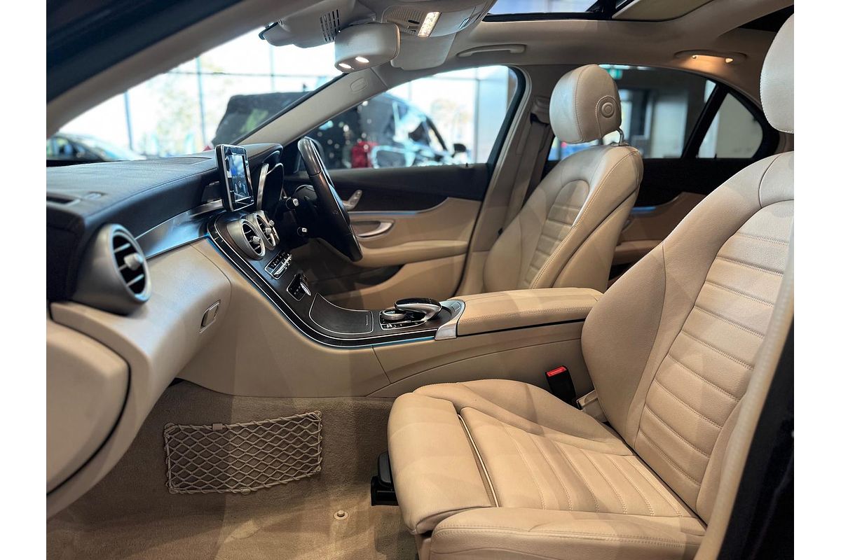 2015 Mercedes-Benz C-Class C250 W205