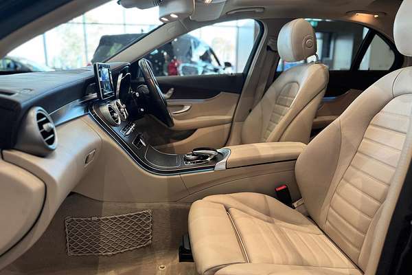 2015 Mercedes-Benz C-Class C250 W205