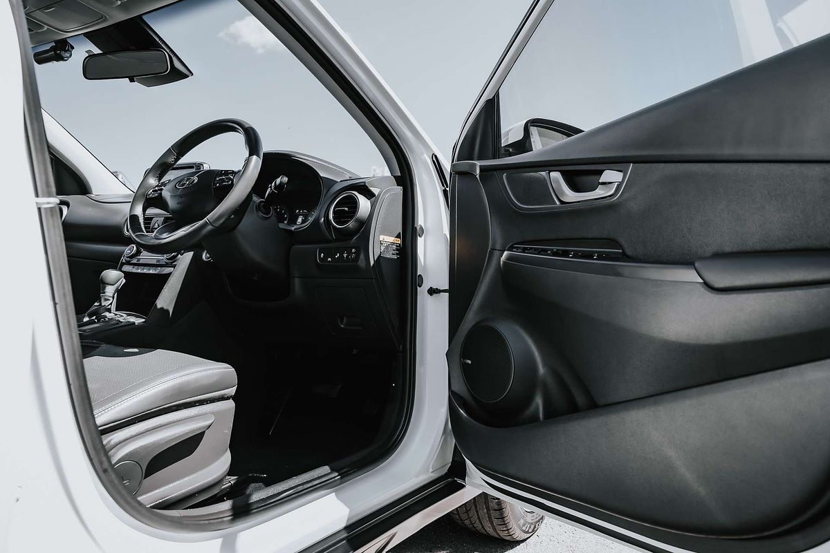 2020 Hyundai Kona Elite OS.3