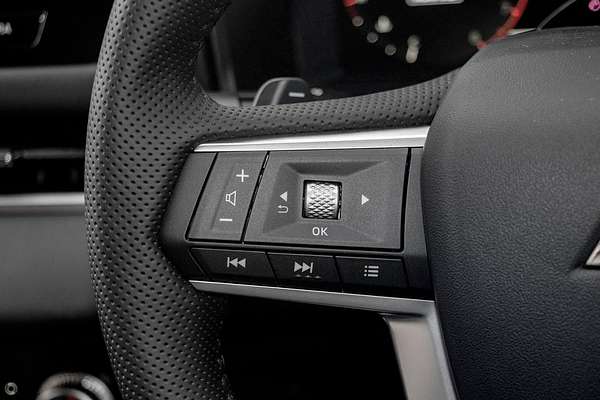 2025 Mitsubishi Outlander LS ZM