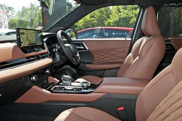 2025 Mitsubishi Outlander Exceed Tourer ZM