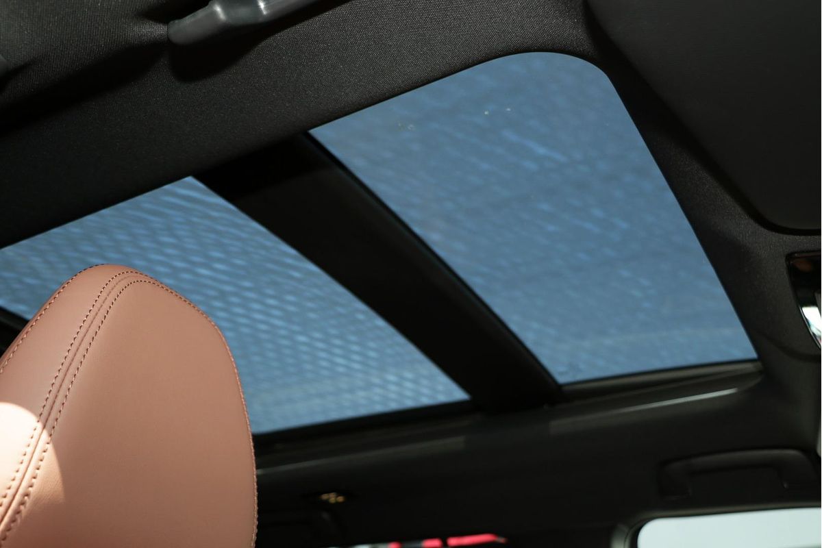 2025 Mitsubishi Outlander Exceed Tourer ZM