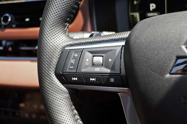 2025 Mitsubishi Outlander Exceed Tourer ZM