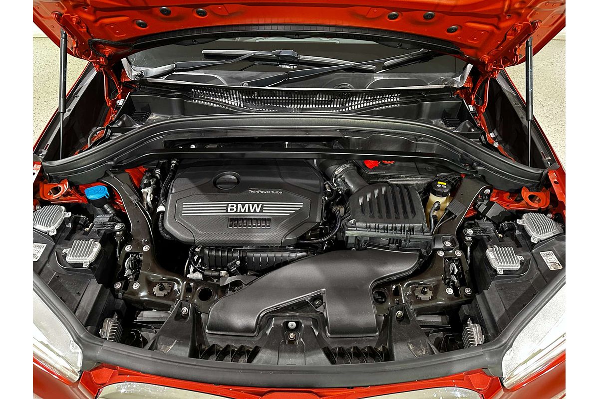 2019 BMW X1 sDrive18i F48