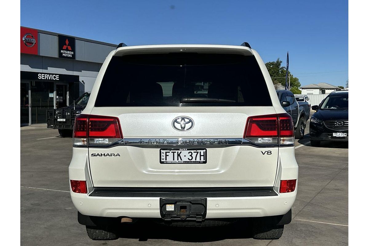 2019 Toyota Landcruiser Sahara VDJ200R