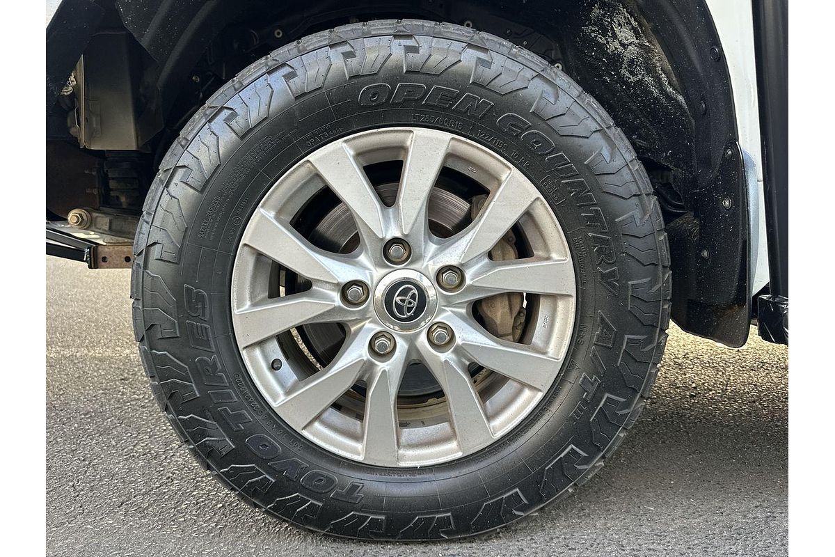 2019 Toyota Landcruiser Sahara VDJ200R