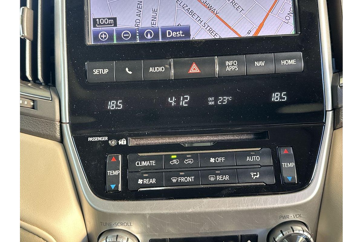 2019 Toyota Landcruiser Sahara VDJ200R