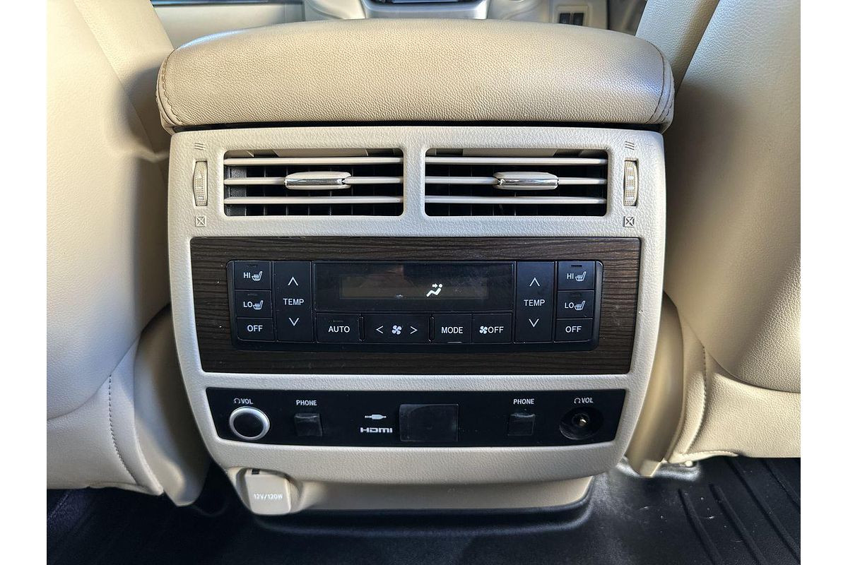 2019 Toyota Landcruiser Sahara VDJ200R