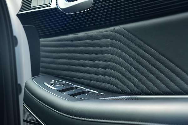 2024 Hyundai Palisade Calligraphy Black Ink LX2.V5