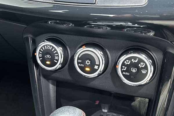 2017 Mitsubishi Lancer Black Edition CF